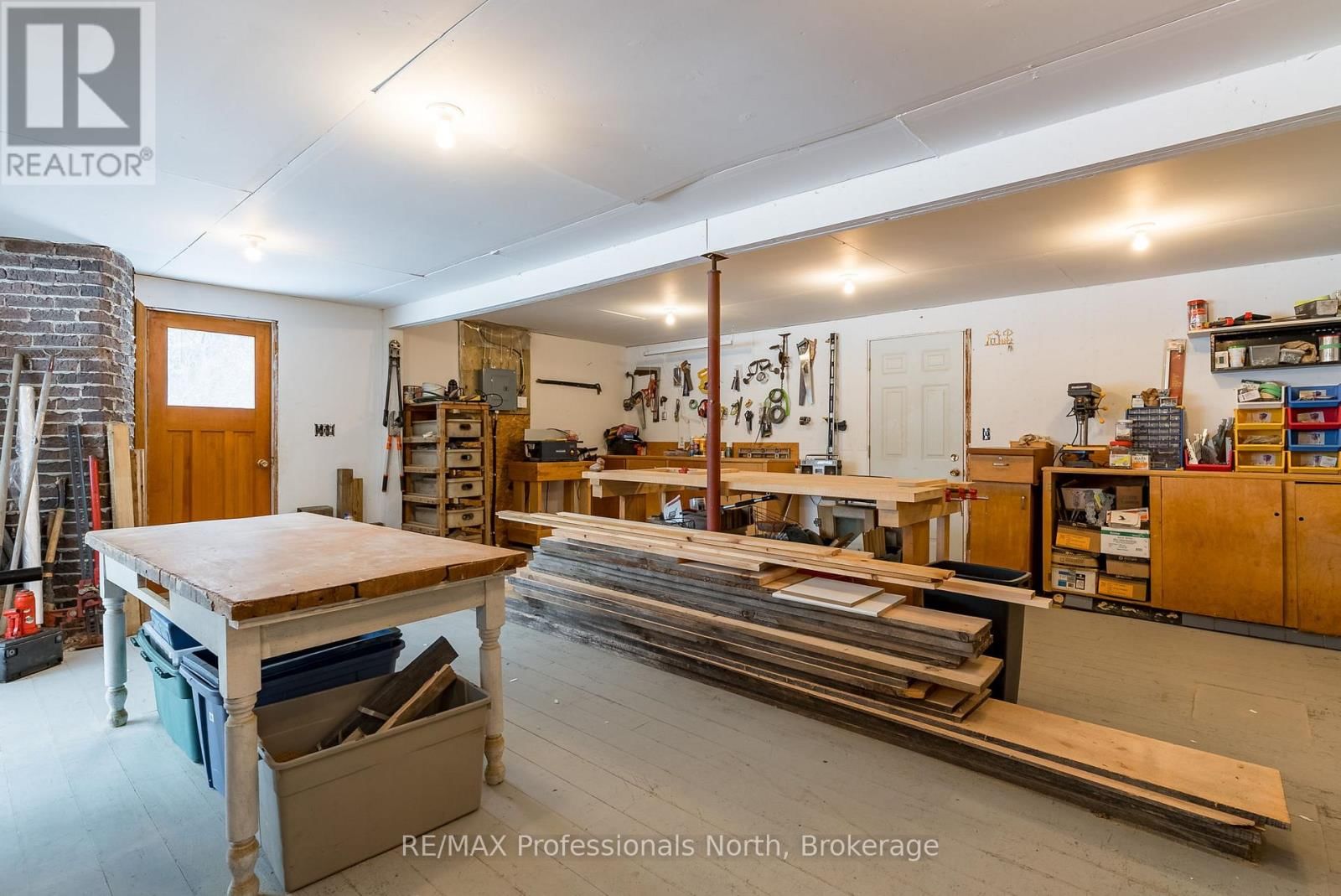 3 - 2901 LIMBERLOST ROAD Image 39