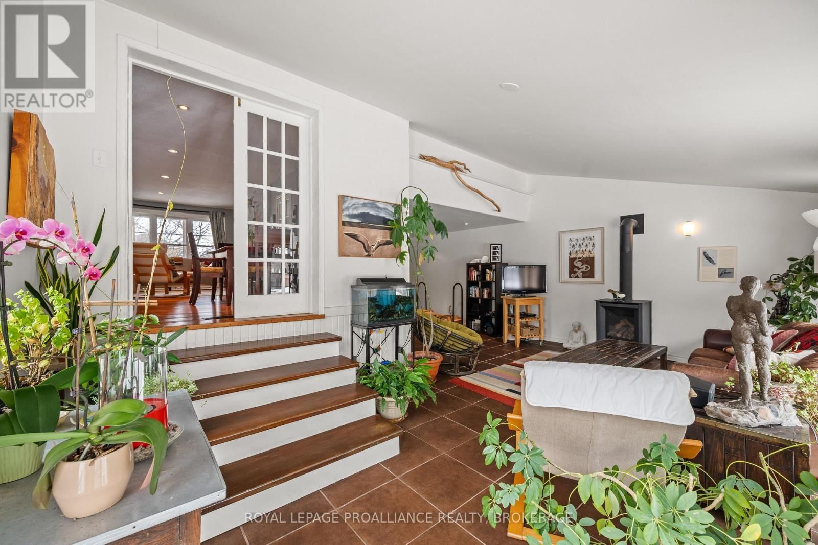 62 MONTGOMERY BOULEVARD Image 28