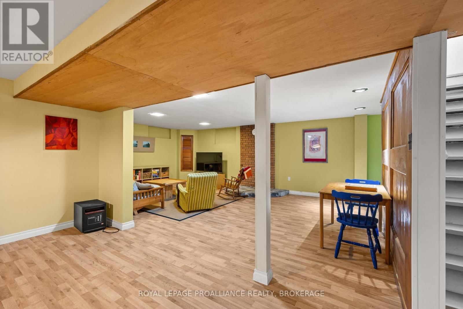 62 MONTGOMERY BOULEVARD Image 32