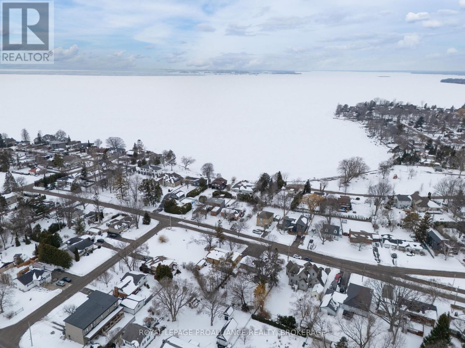 62 MONTGOMERY BOULEVARD Image 48