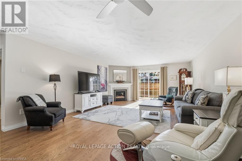 31 - 53 HERON'S LANDING Image 12