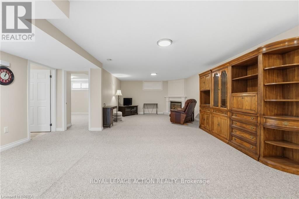 31 - 53 HERON'S LANDING Image 17