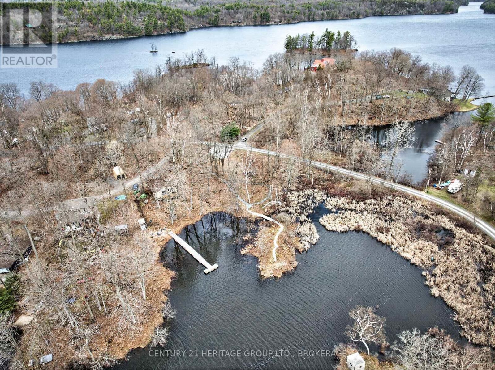 828 THOMAS ROAD Image 12