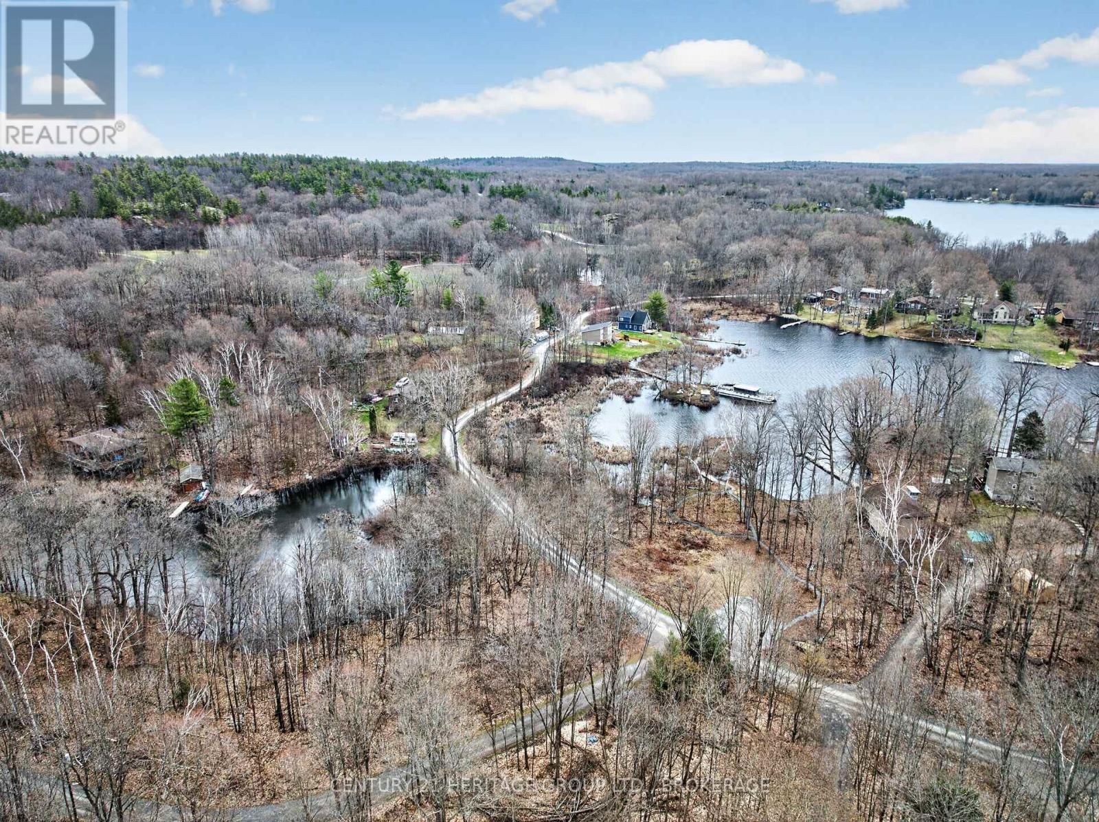 828 THOMAS ROAD Image 14