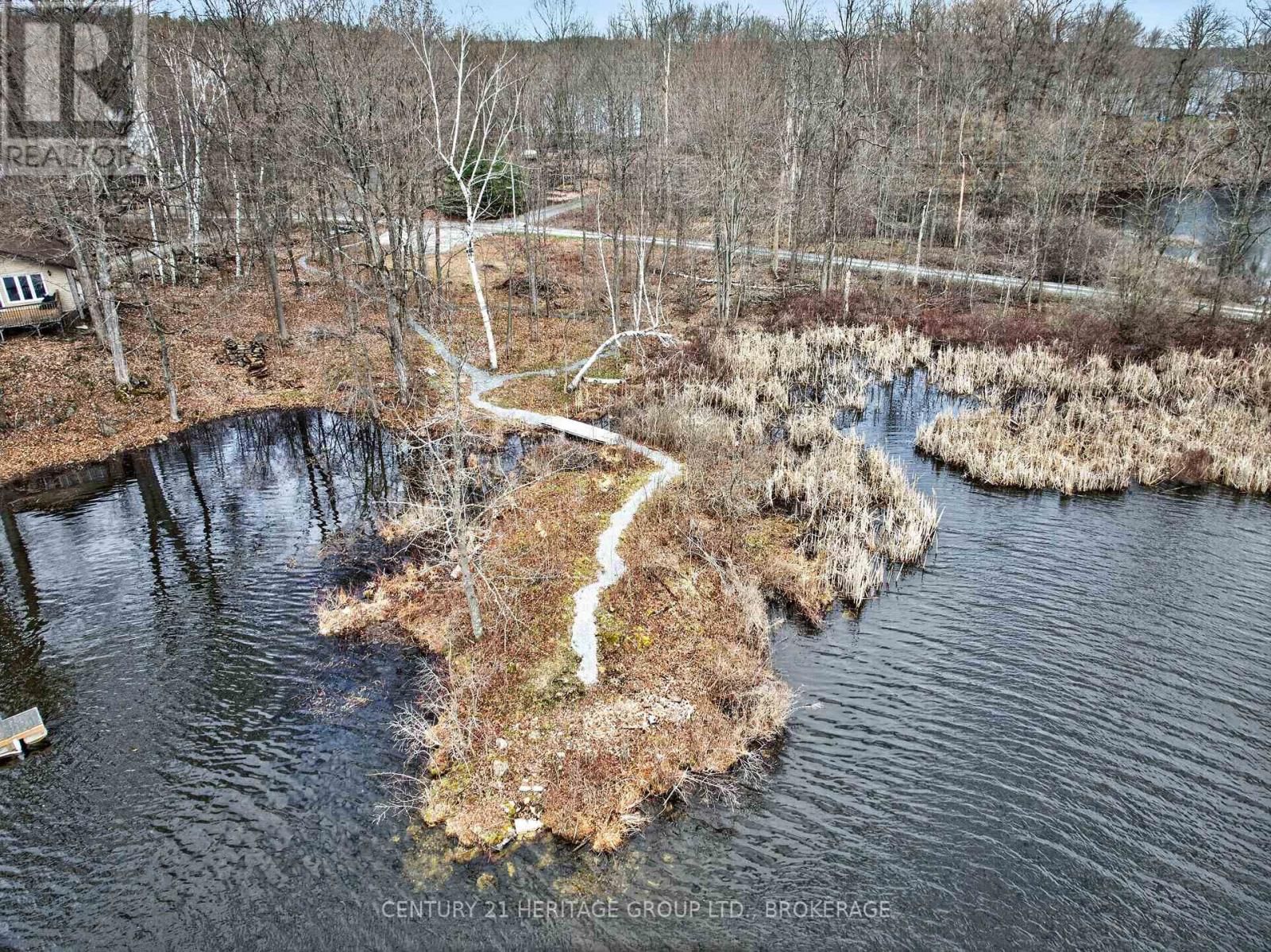 828 THOMAS ROAD Image 19