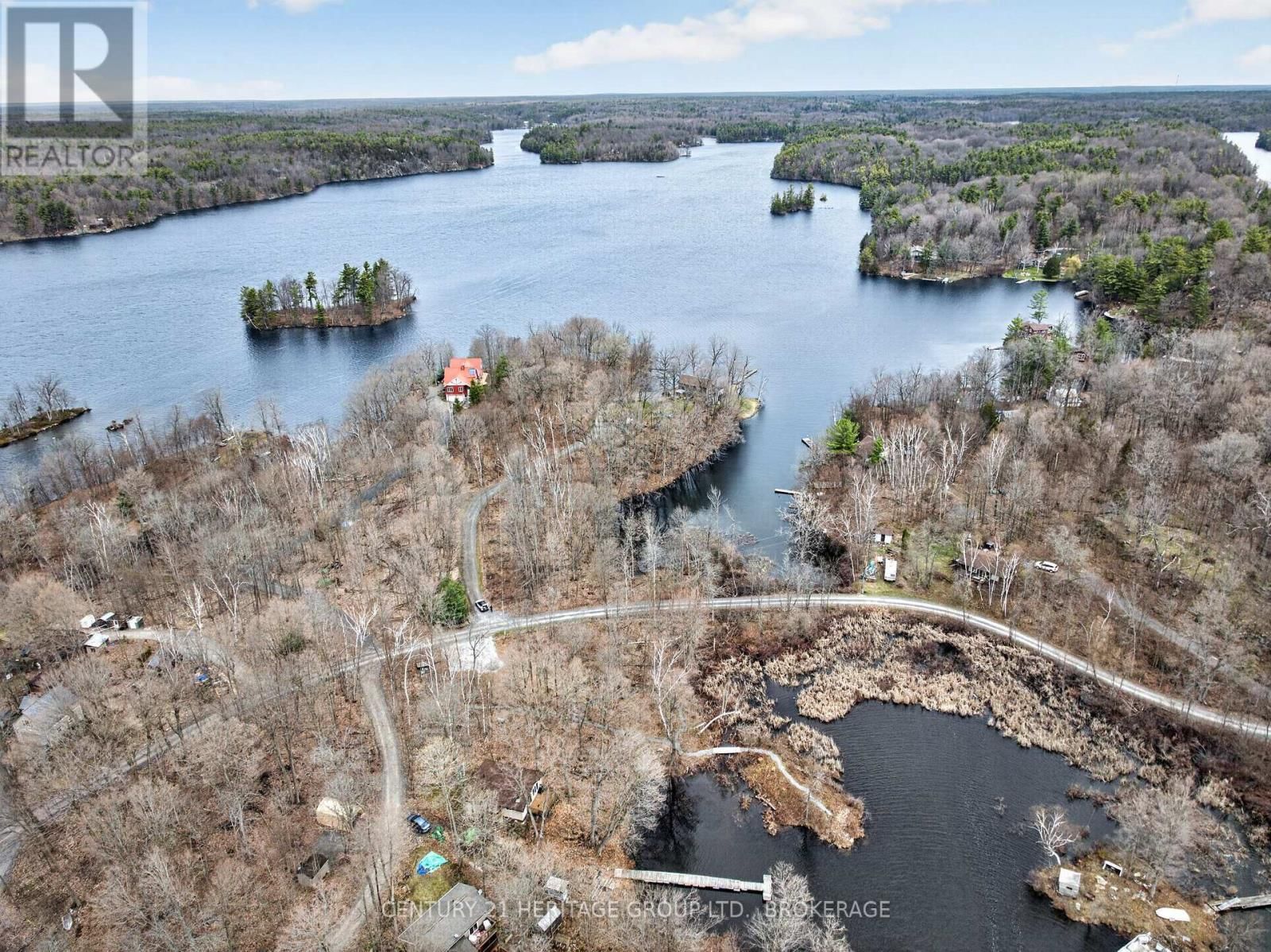 828 THOMAS ROAD Image 23