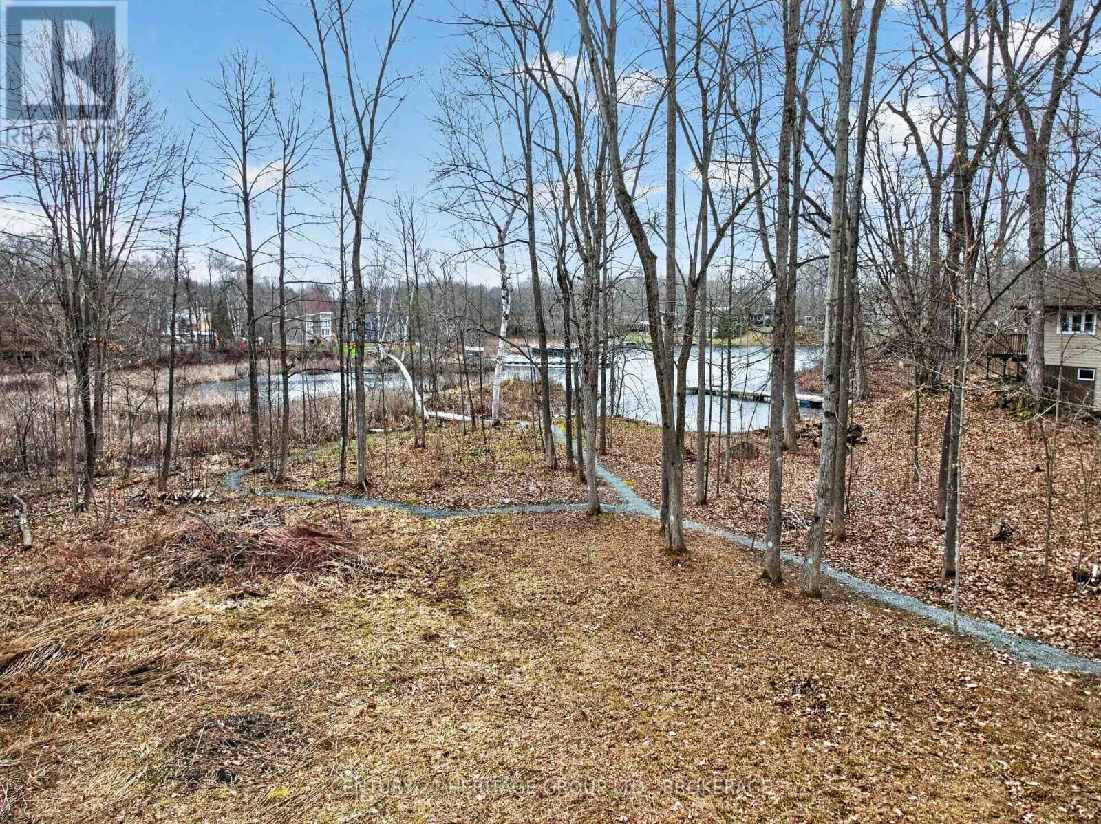 828 THOMAS ROAD Image 24