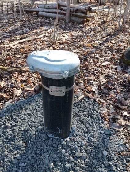 828 THOMAS ROAD Image 27