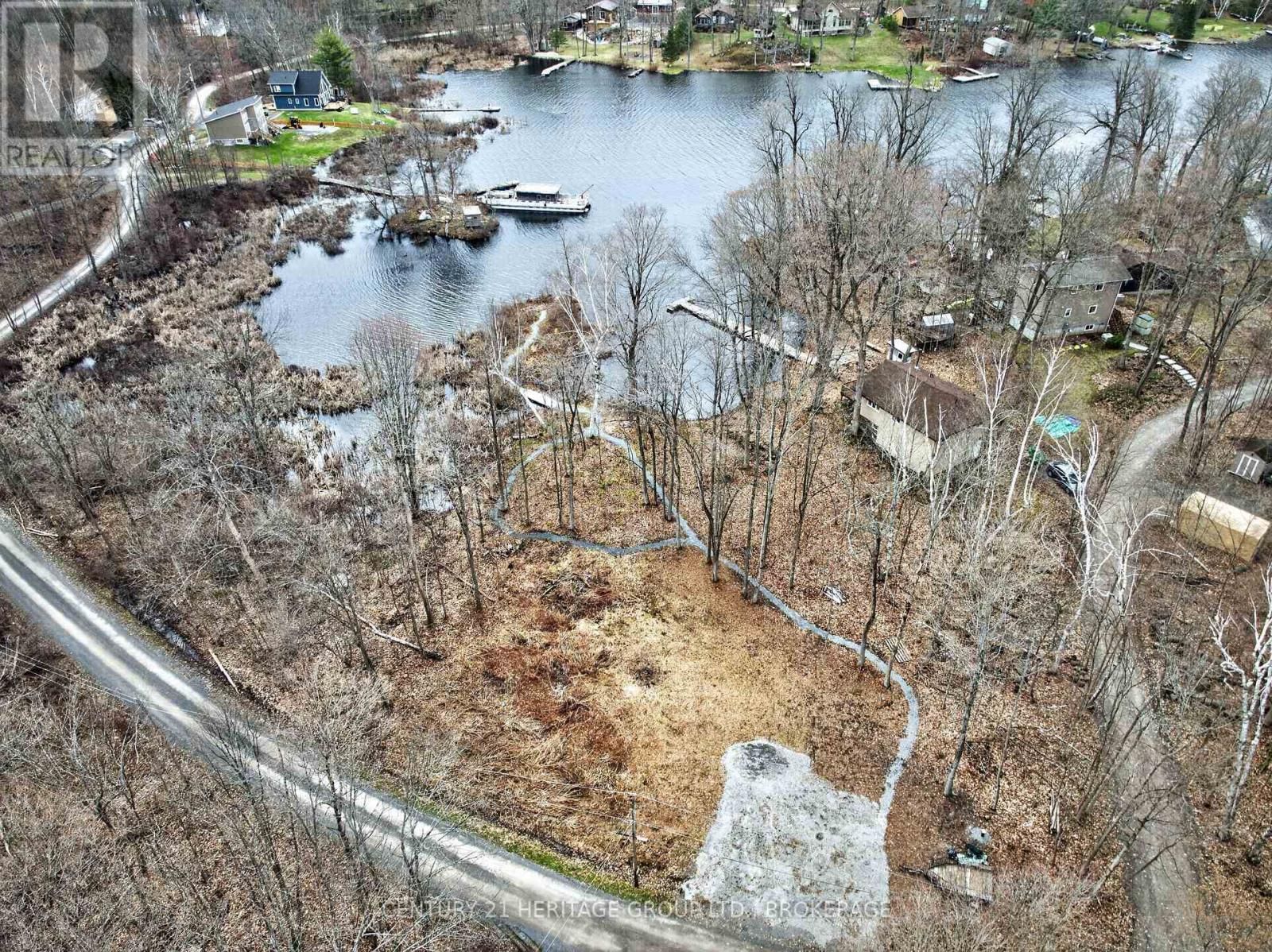 828 THOMAS ROAD Image 4