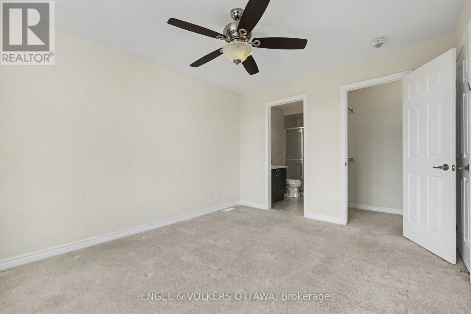 575 ROUNDLEAF WAY Image 21