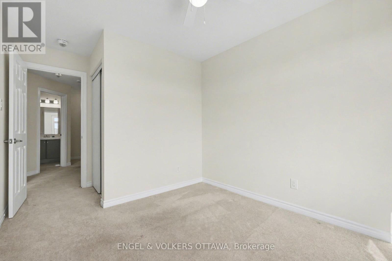 575 ROUNDLEAF WAY Image 25