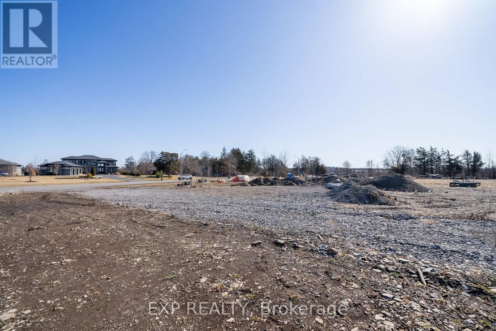 92 NAVIGATION DRIVE Image 9