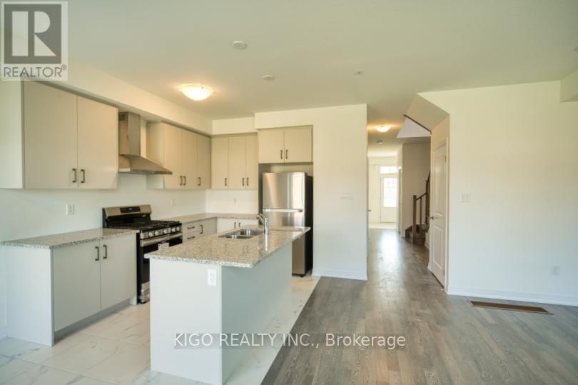 139 VELVET WAY Image 11