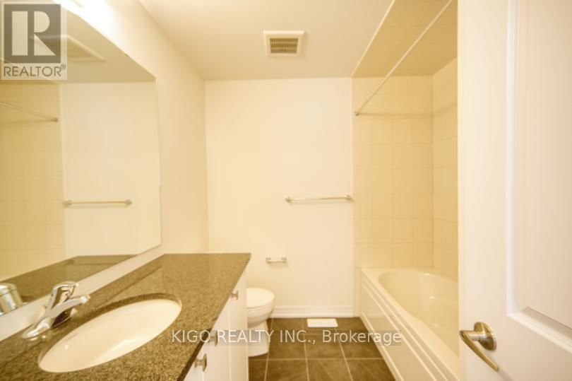 139 VELVET WAY Image 26