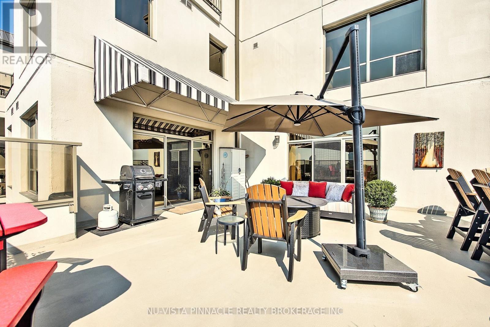 1203 - 250 PALL MALL STREET Image 21