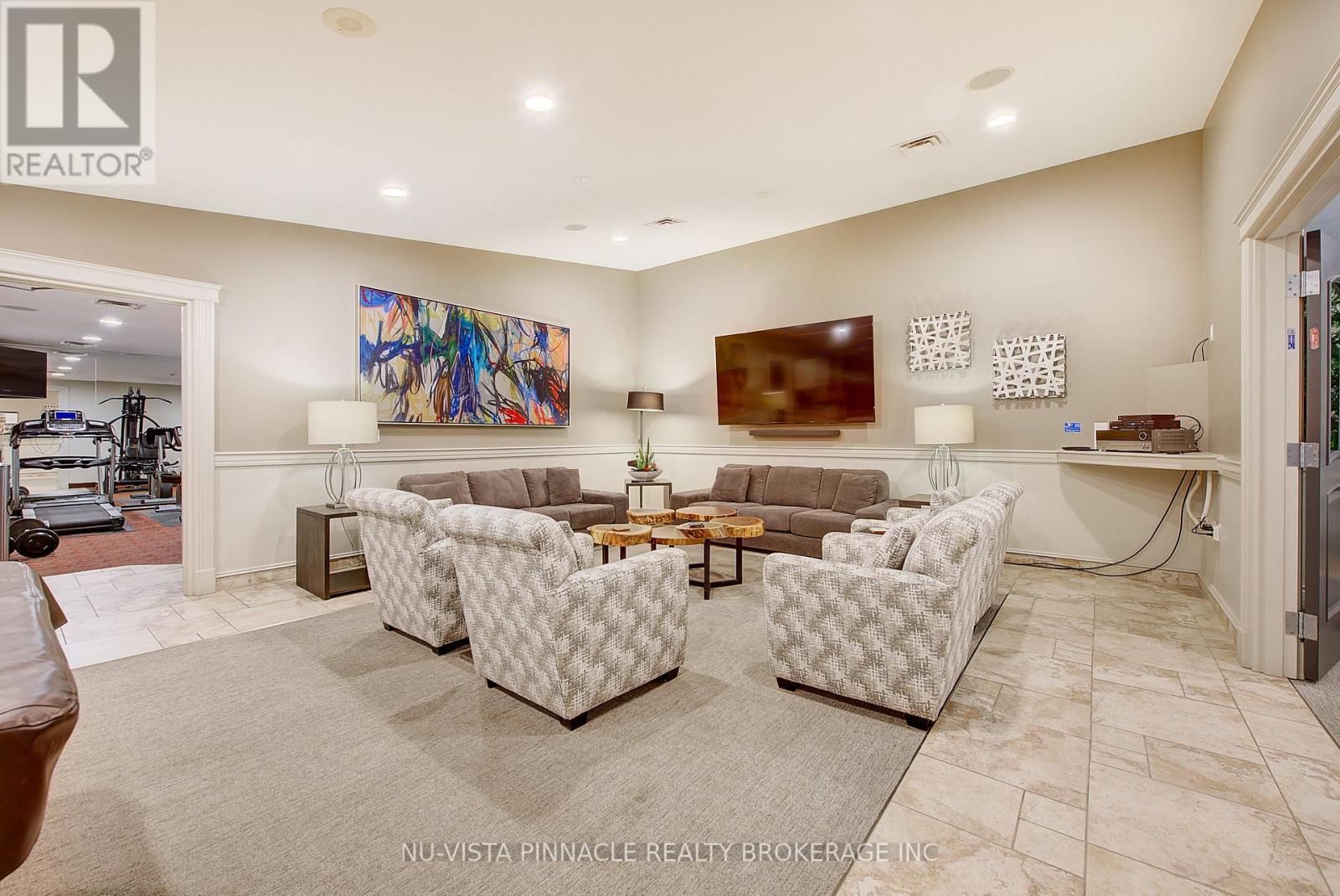 1203 - 250 PALL MALL STREET Image 30