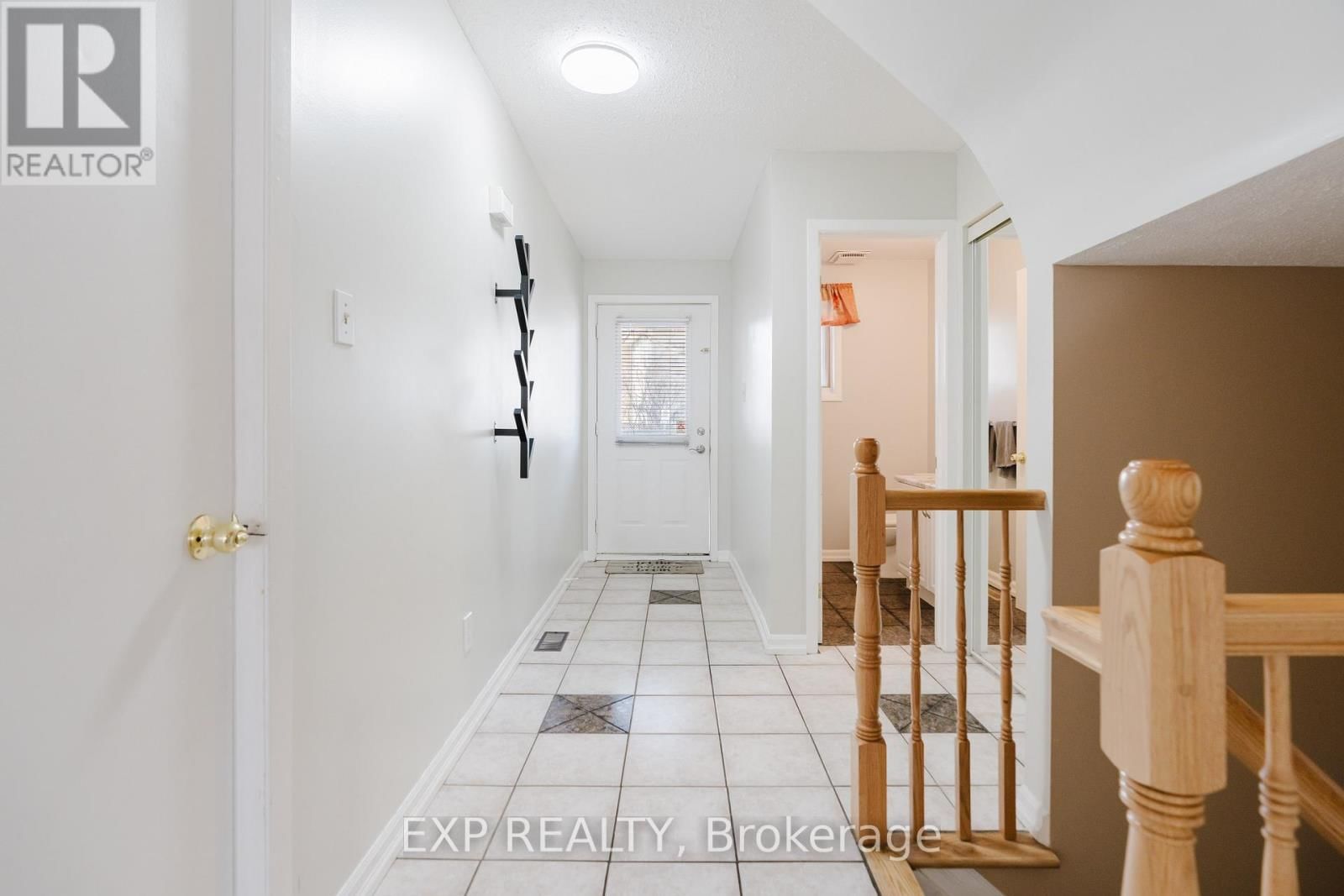 378 VALADE CRESCENT Image 3