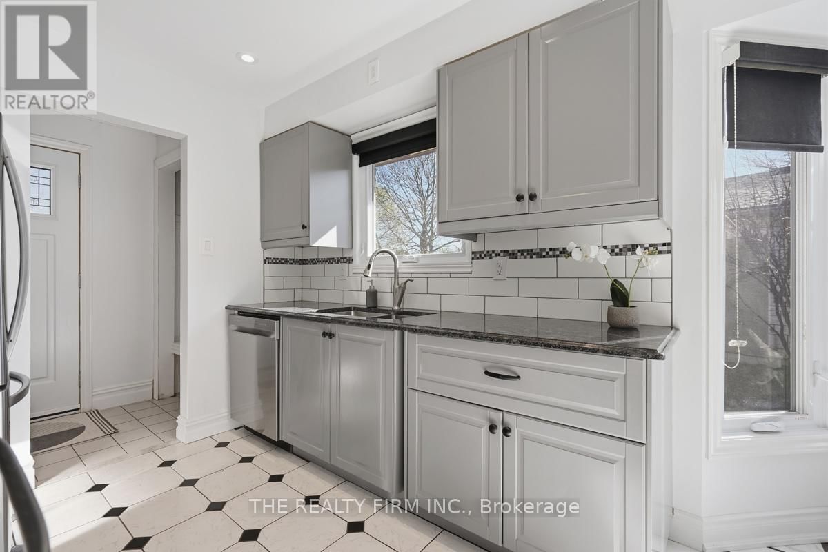 923 WILLOW LANE Image 14