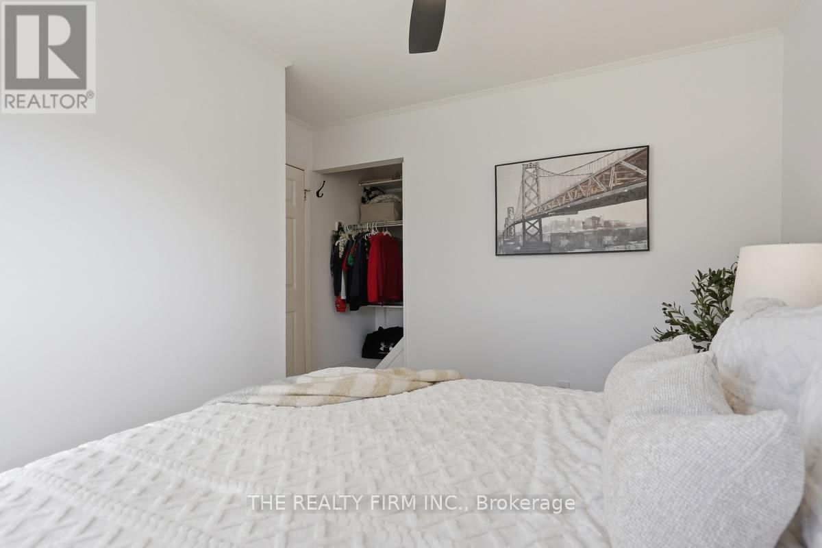 923 WILLOW LANE Image 23