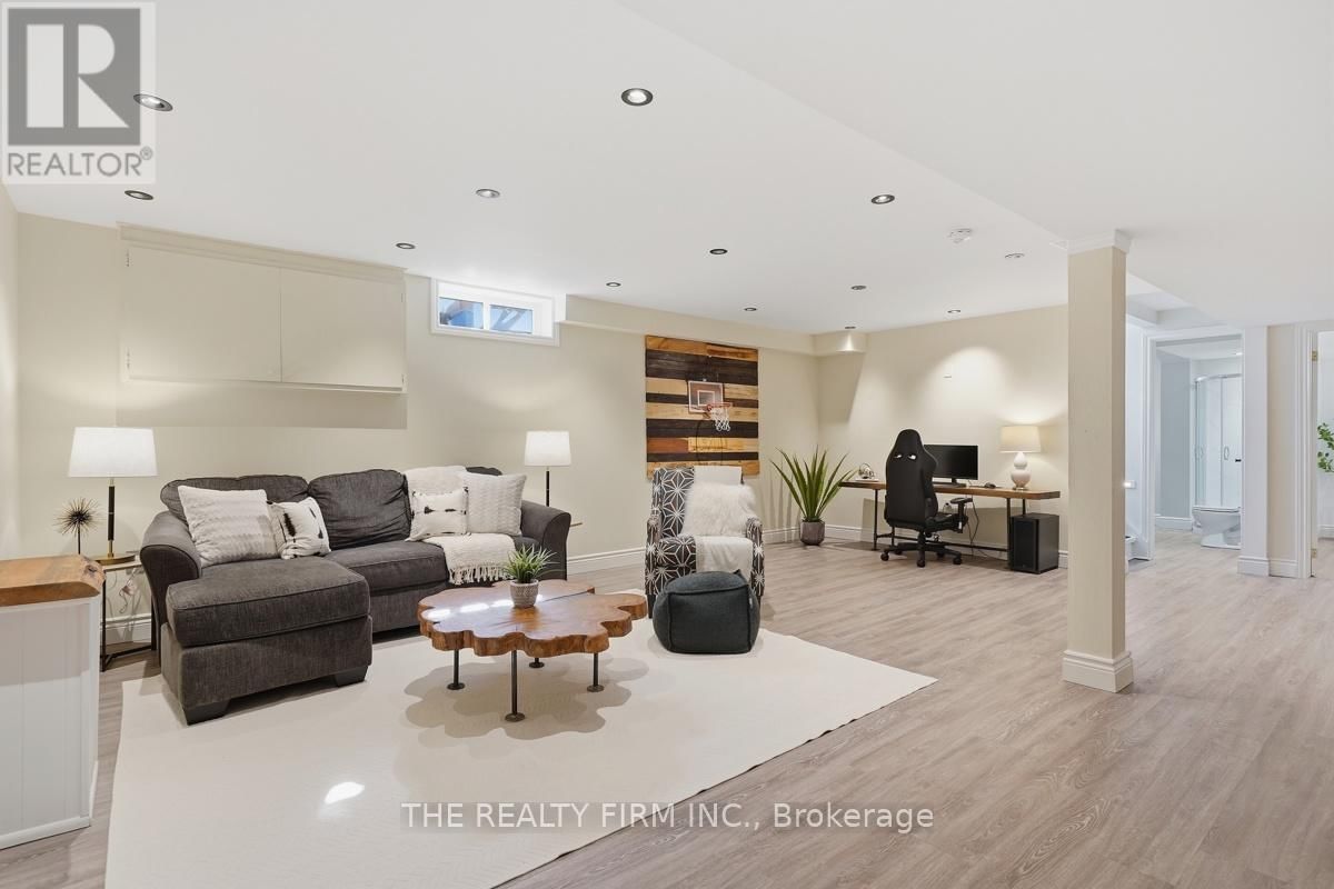 923 WILLOW LANE Image 28