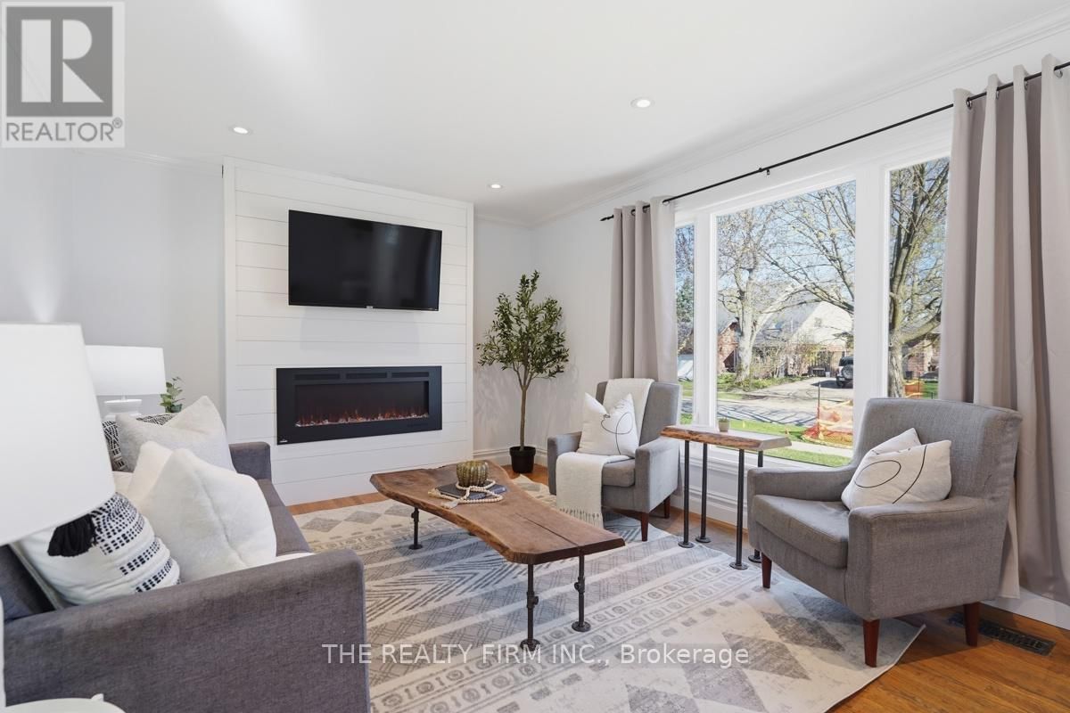 923 WILLOW LANE Image 7