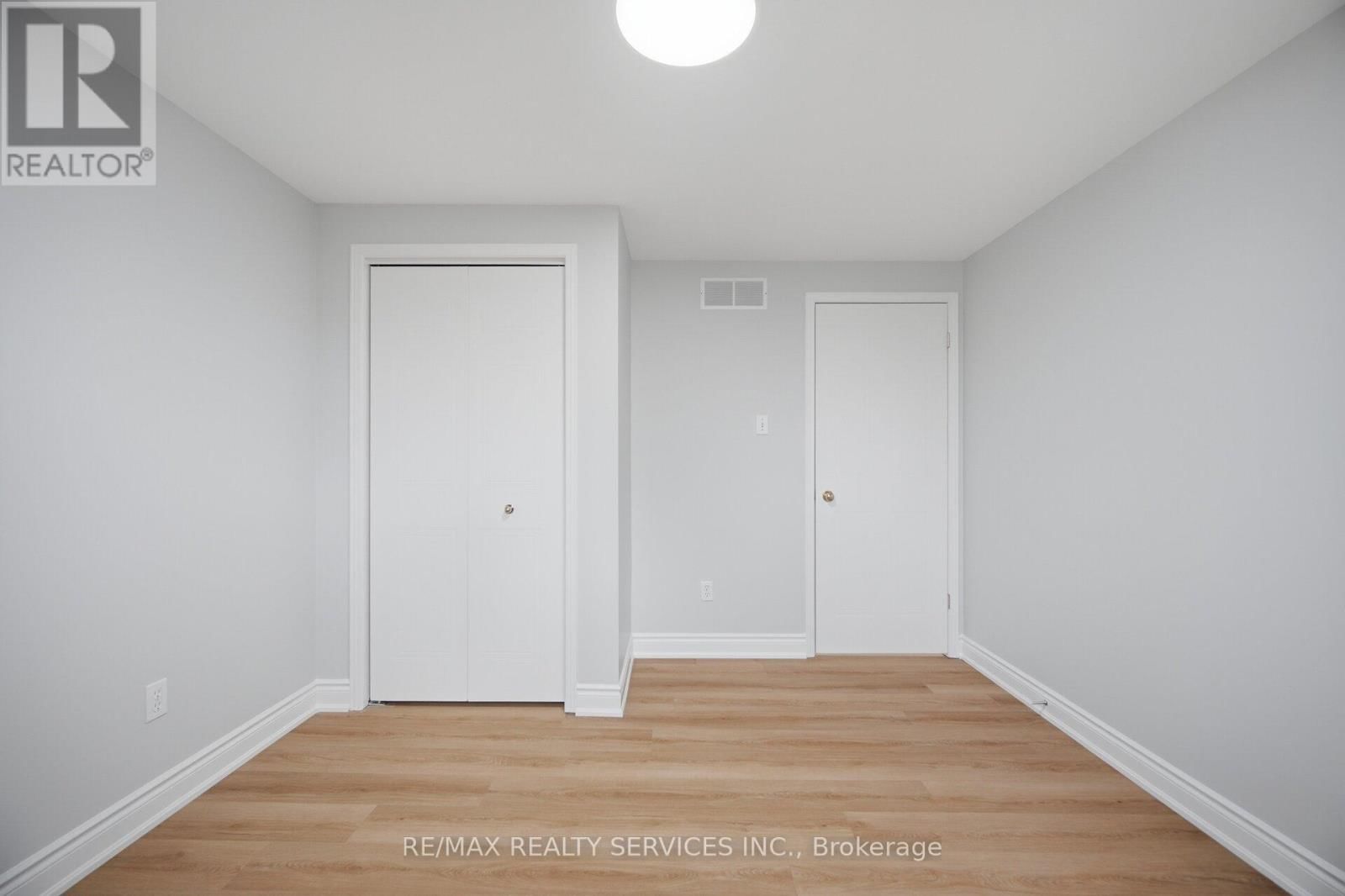 234 COUNTRY CLUB DRIVE Image 23