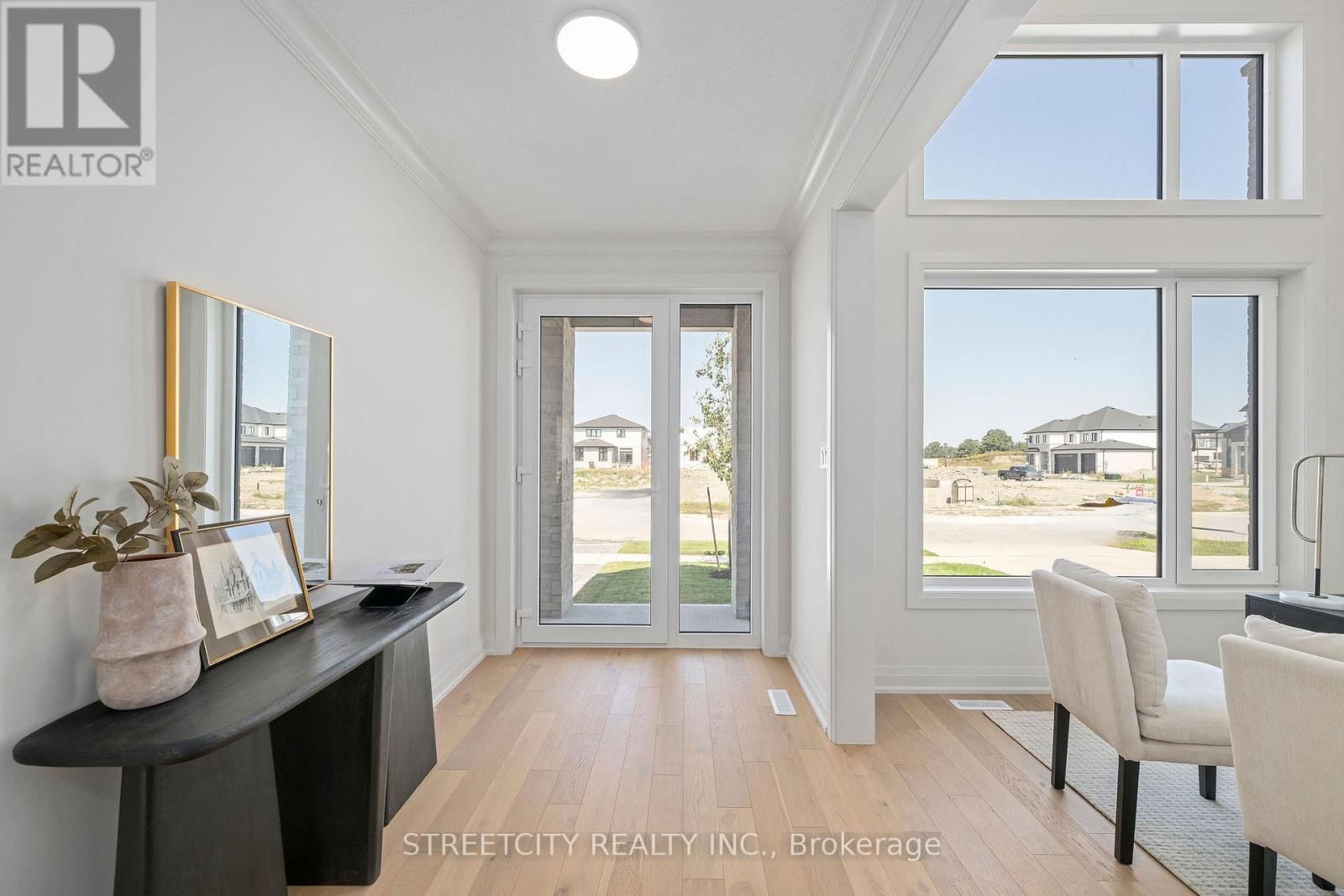 337 MANHATTAN DRIVE Image 1