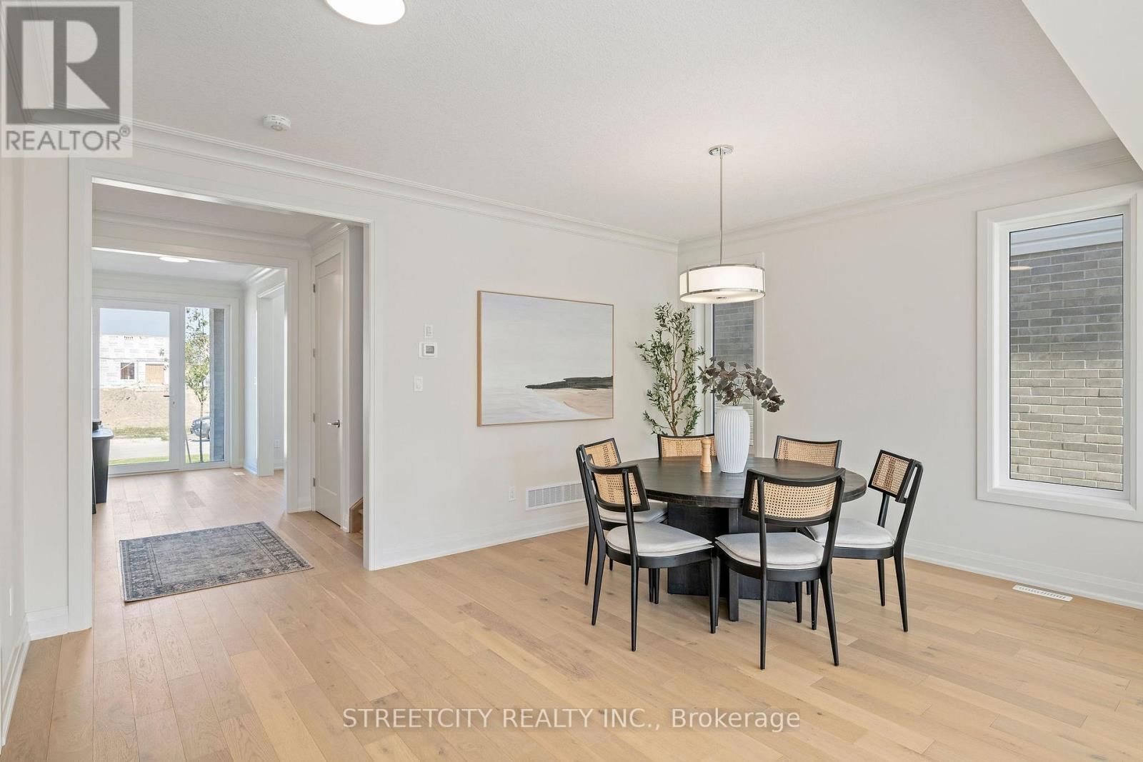 337 MANHATTAN DRIVE Image 11