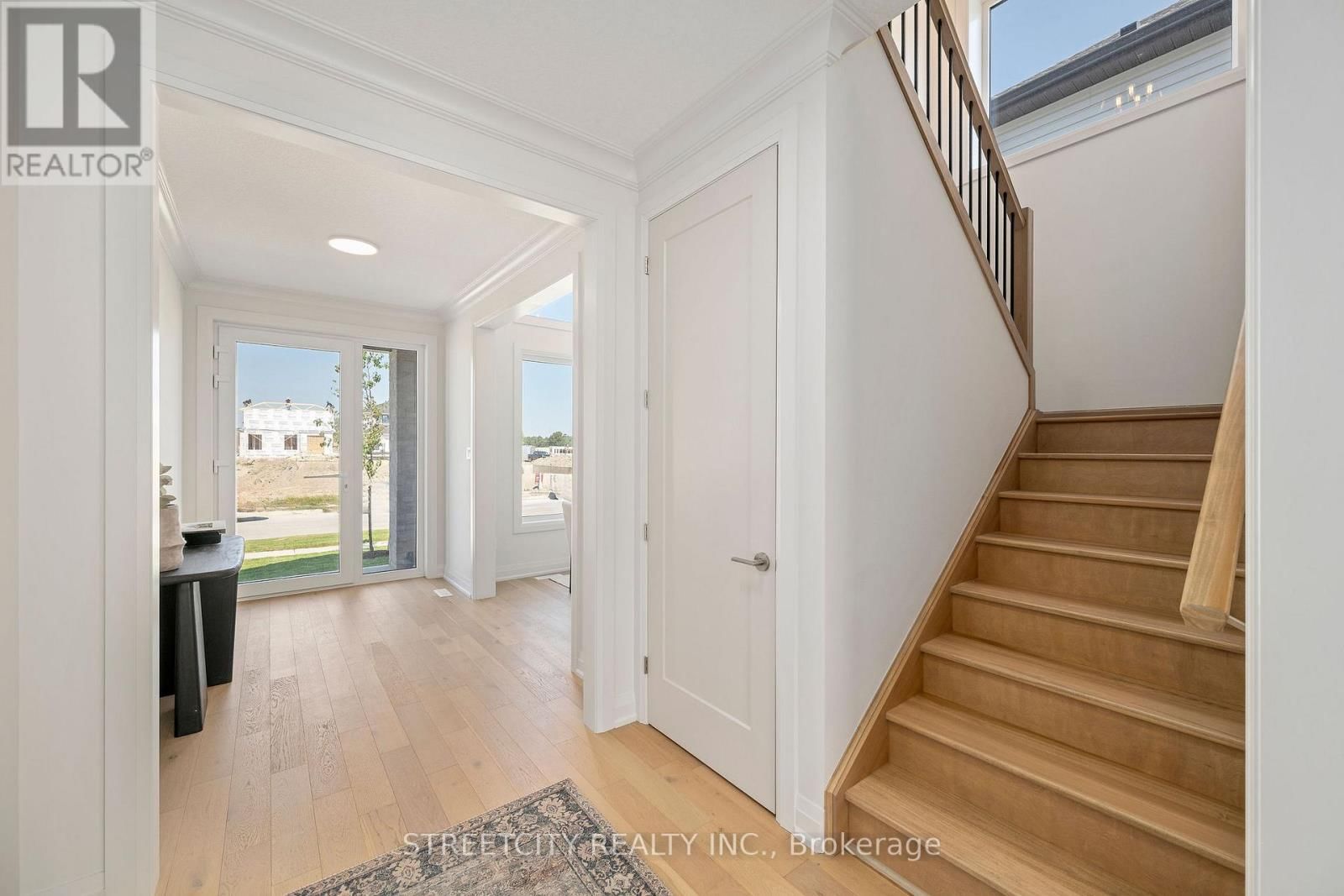 337 MANHATTAN DRIVE Image 13