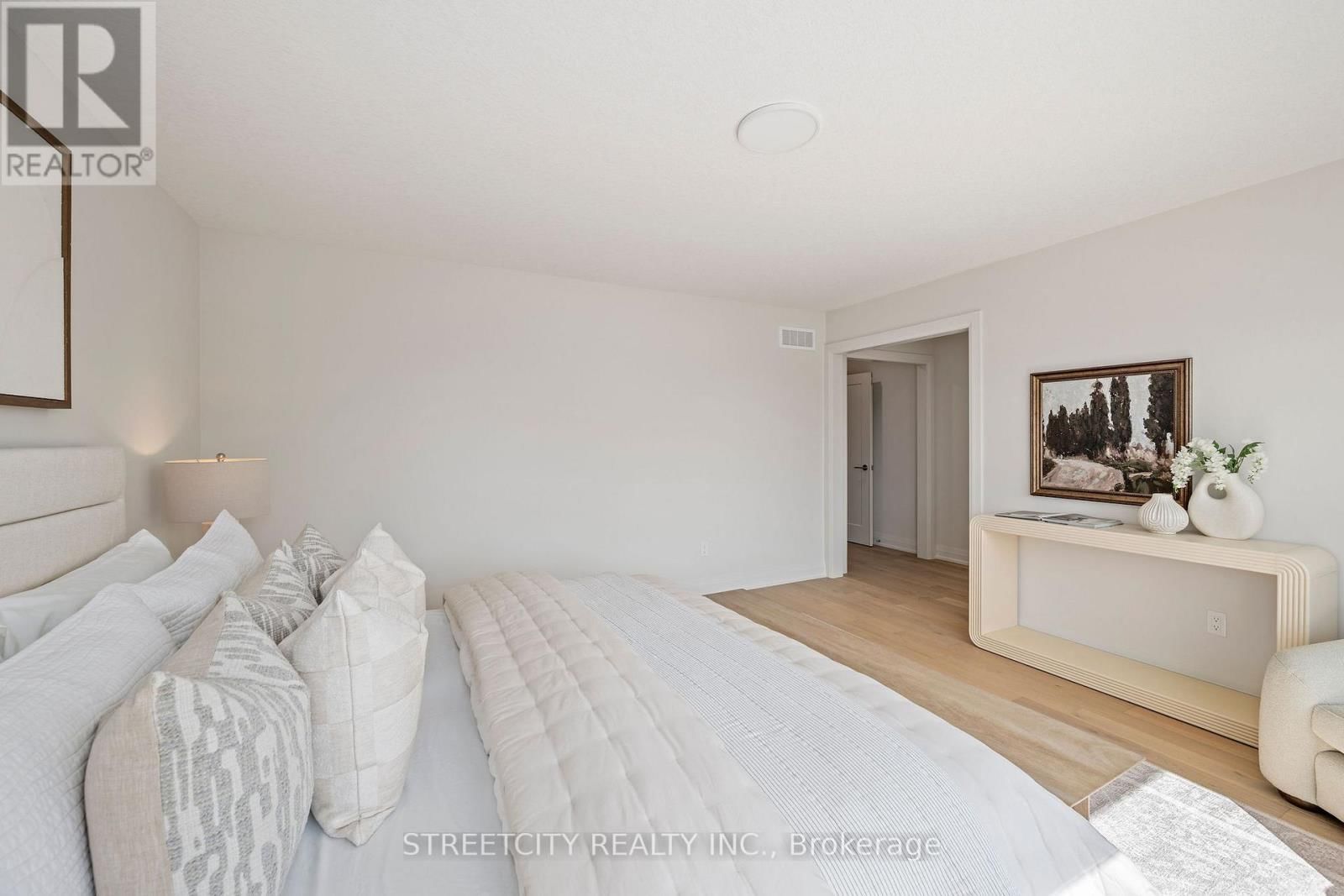 337 MANHATTAN DRIVE Image 16