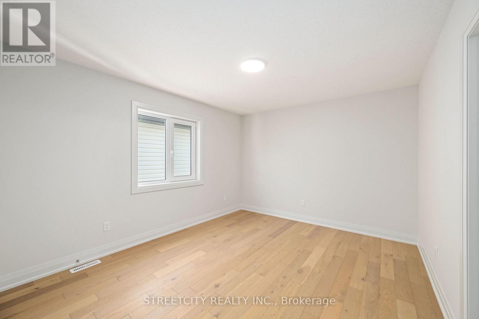 337 MANHATTAN DRIVE Image 23