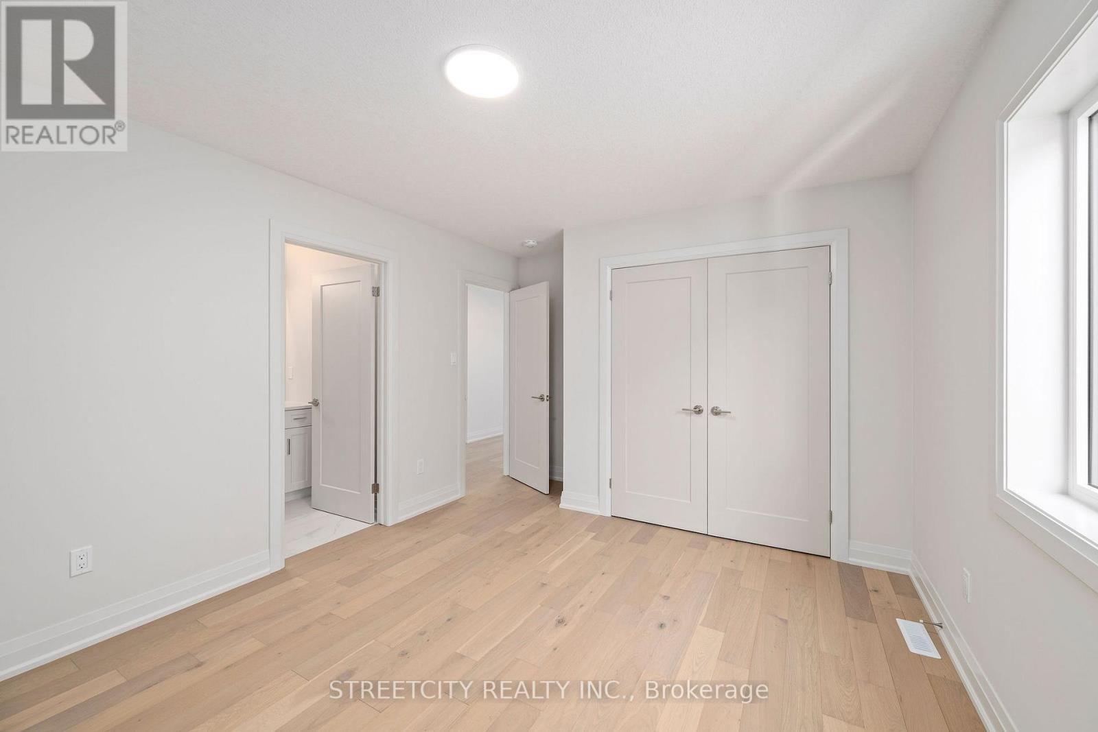 337 MANHATTAN DRIVE Image 24