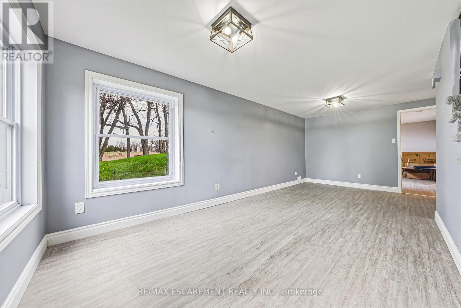 1292 GLANCASTER ROAD Image 27