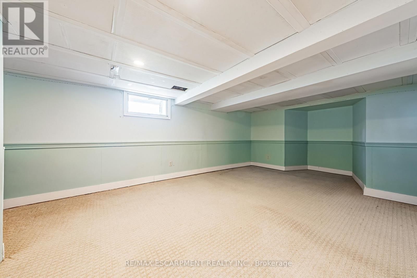 1292 GLANCASTER ROAD Image 34