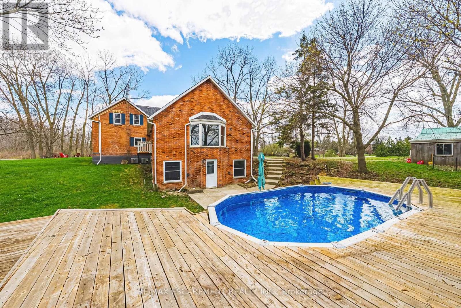 1292 GLANCASTER ROAD Image 45