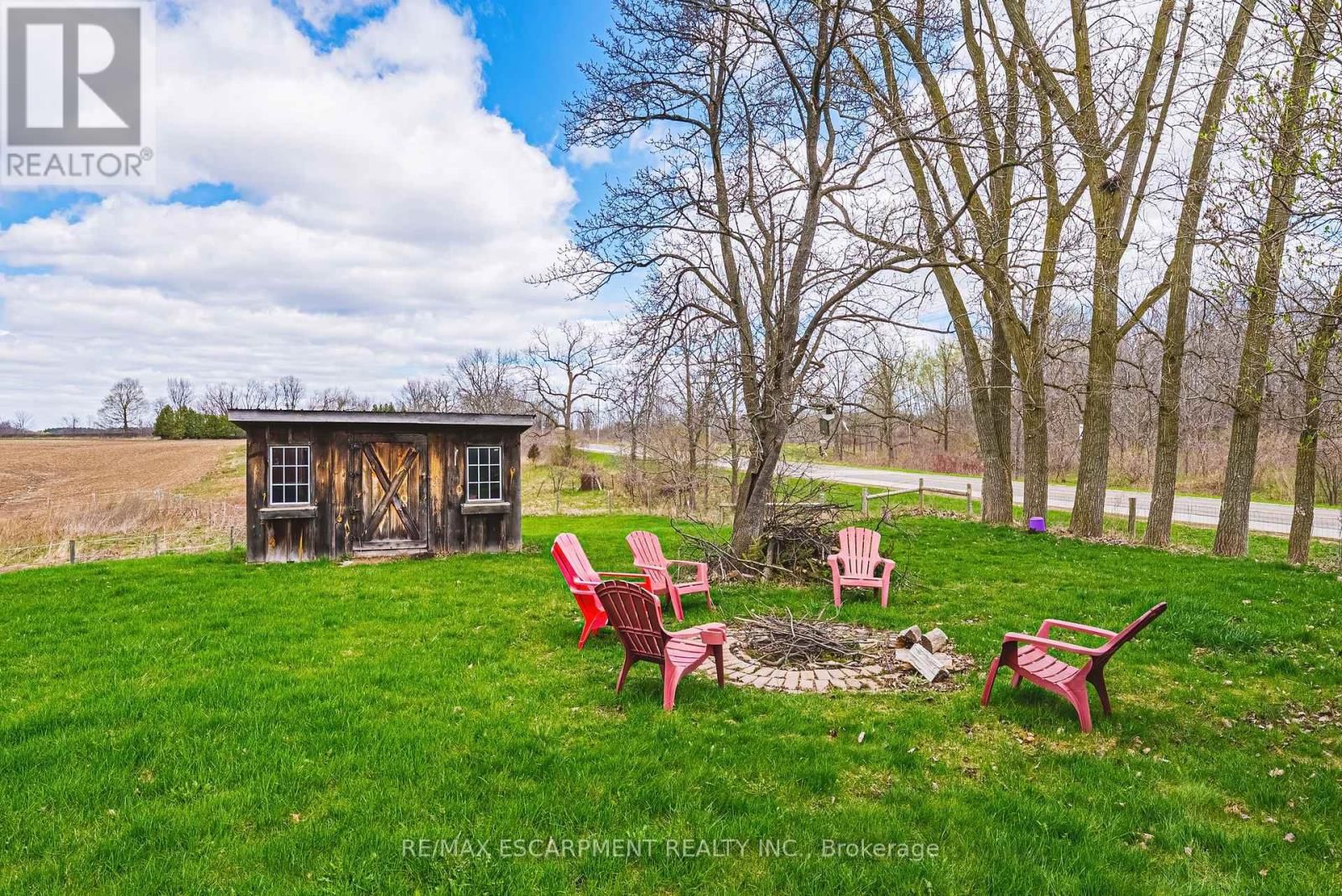 1292 GLANCASTER ROAD Image 46