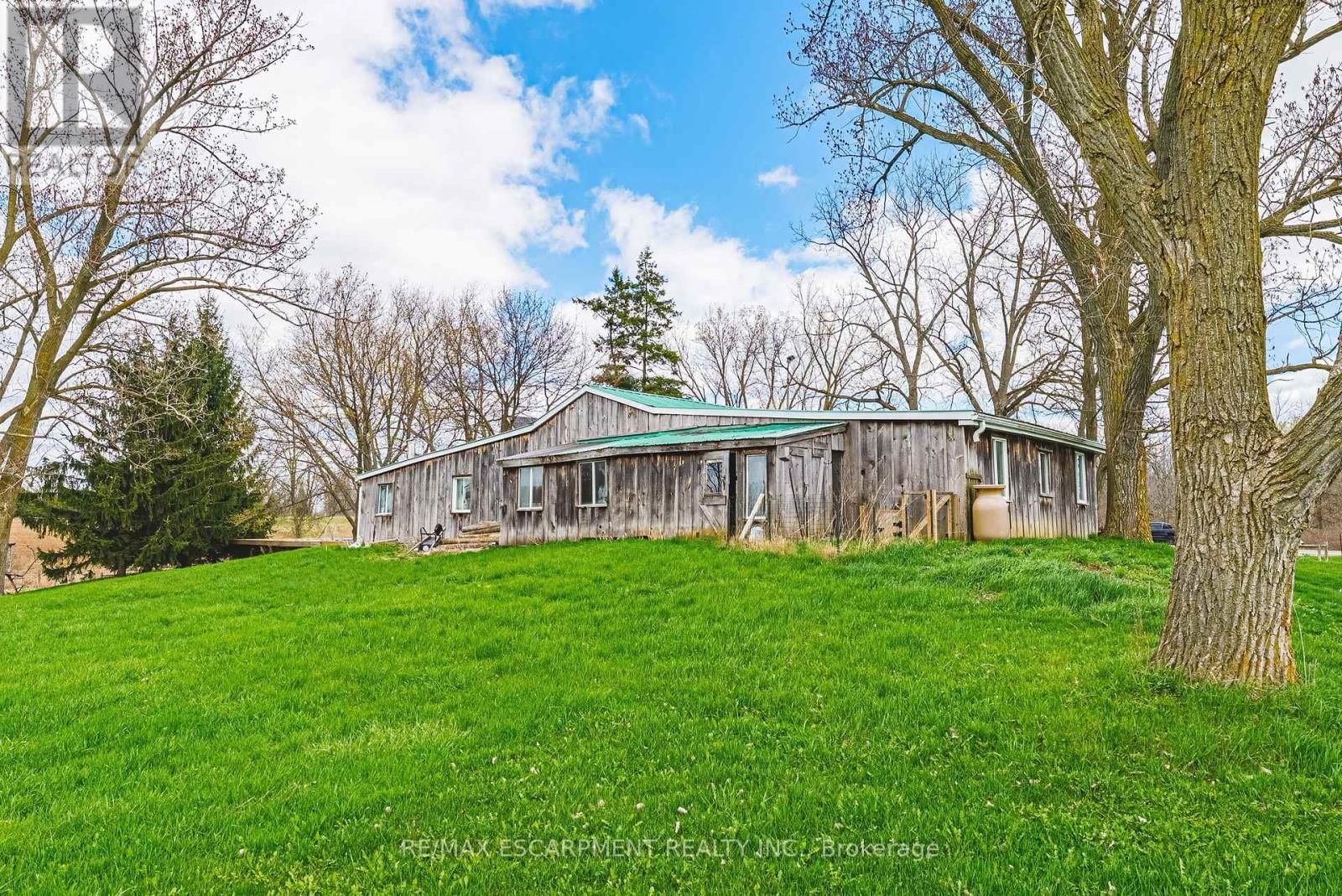 1292 GLANCASTER ROAD Image 47