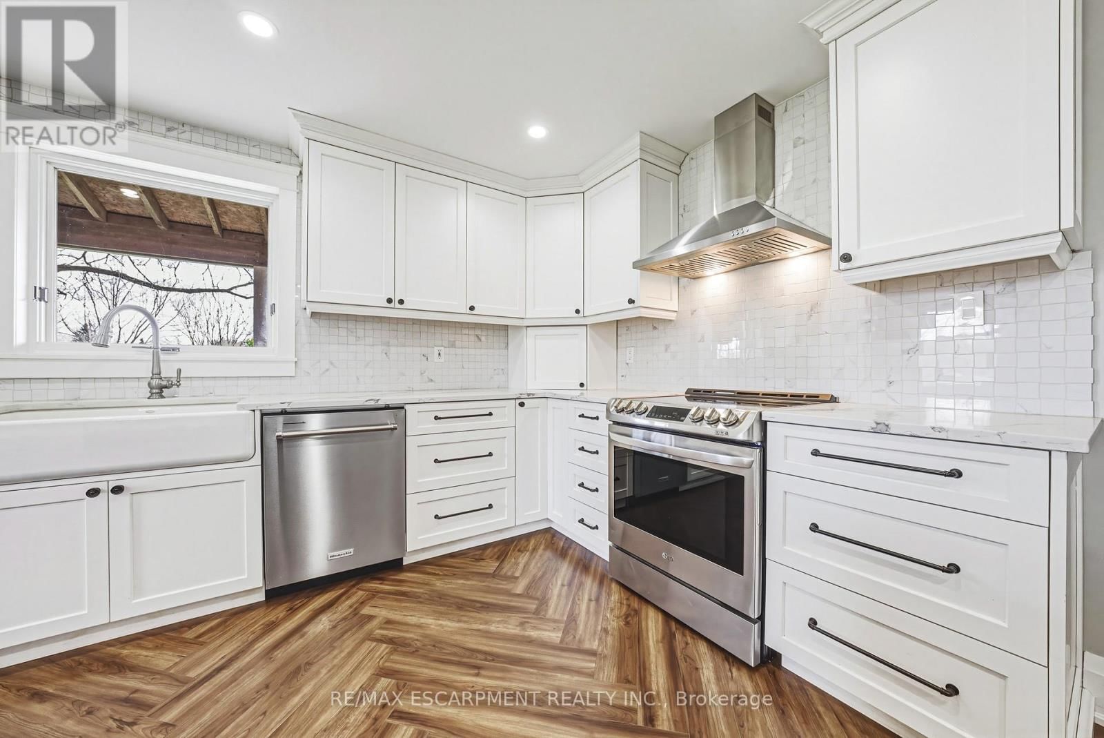 1292 GLANCASTER ROAD Image 9