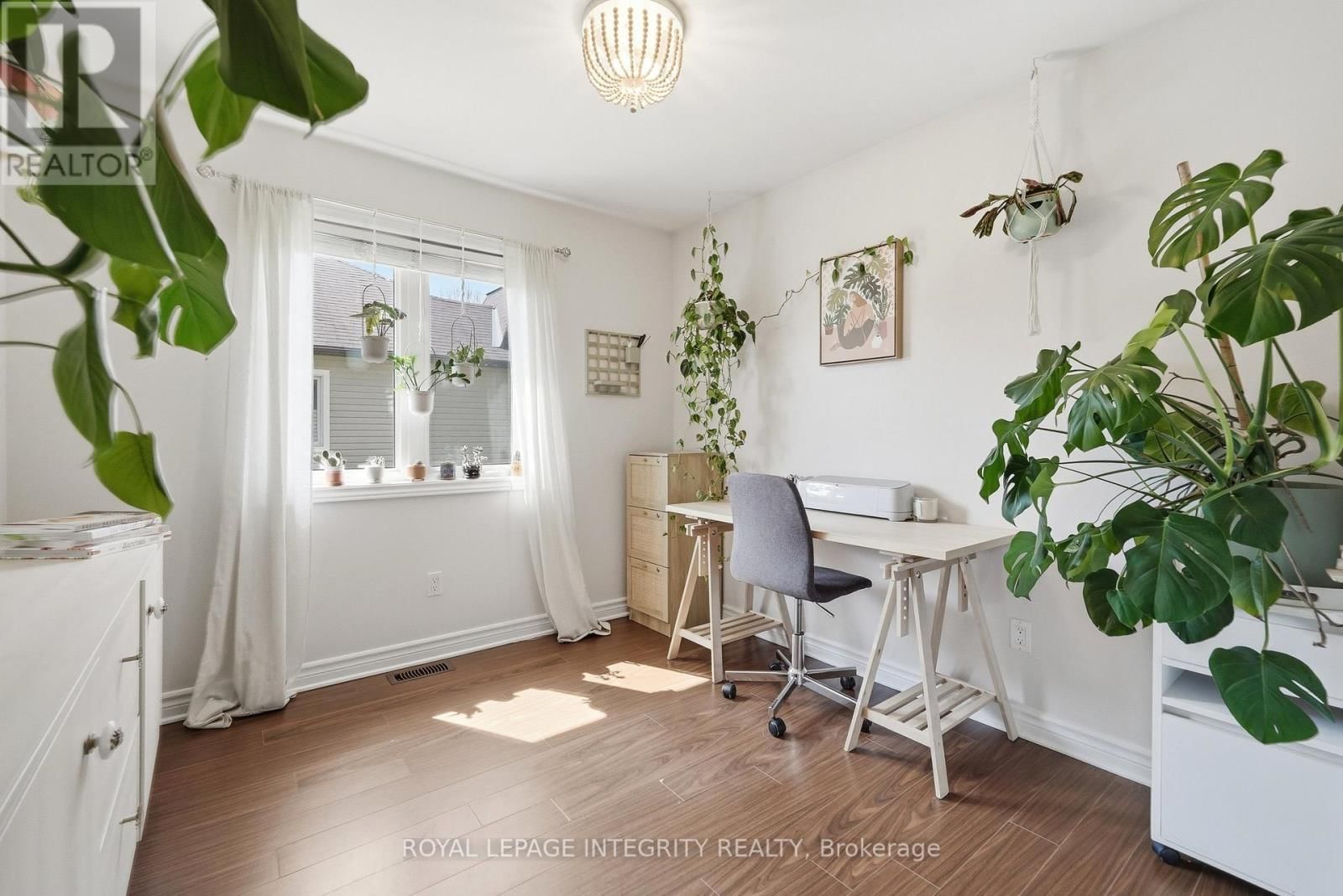 89 BRUNET STREET Image 21