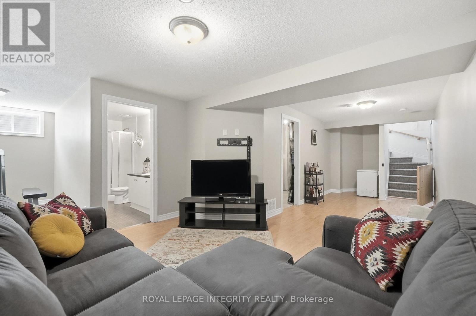 89 BRUNET STREET Image 25