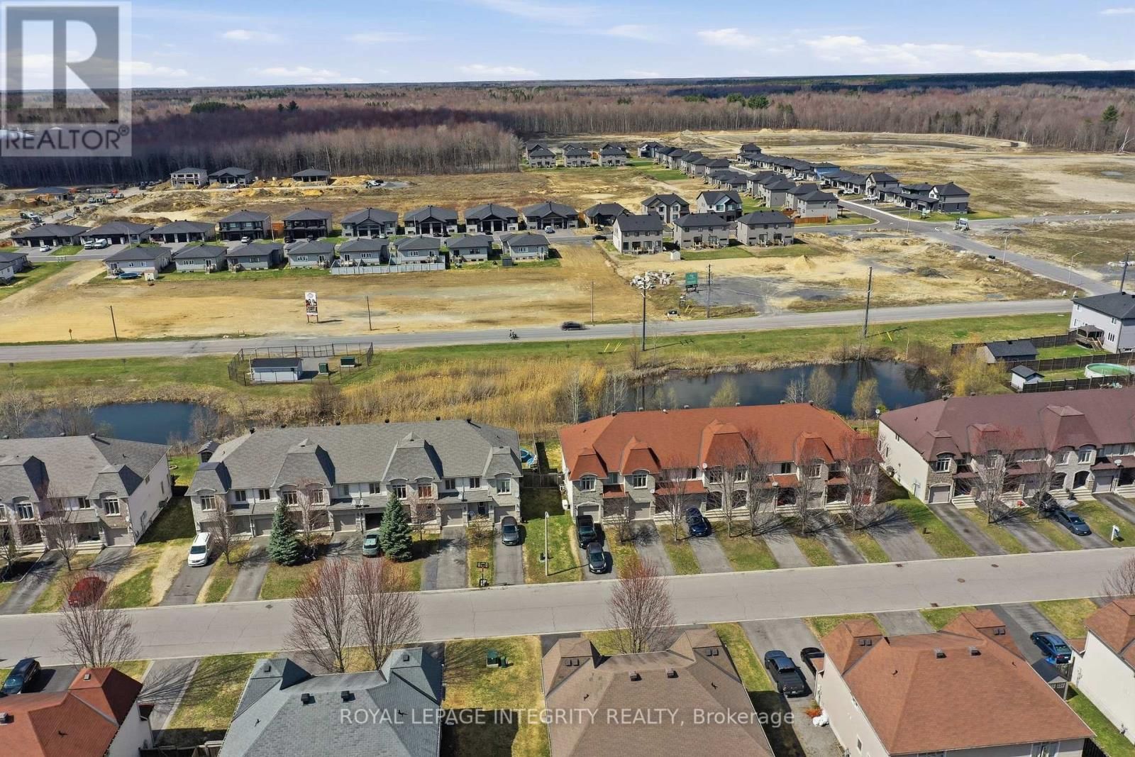 89 BRUNET STREET Image 43