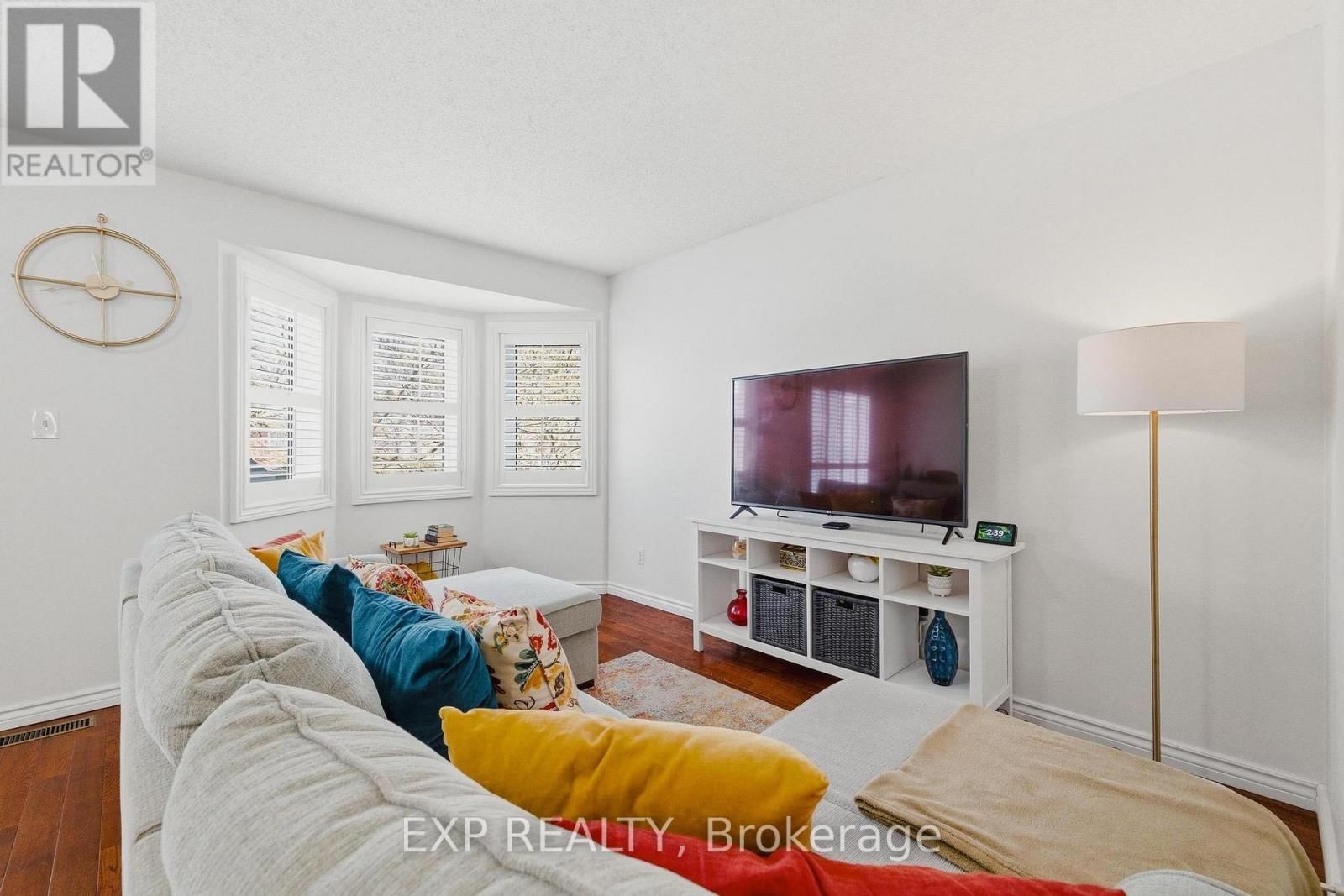 31 - 245 BISHOP STREET SOUTH Image 12