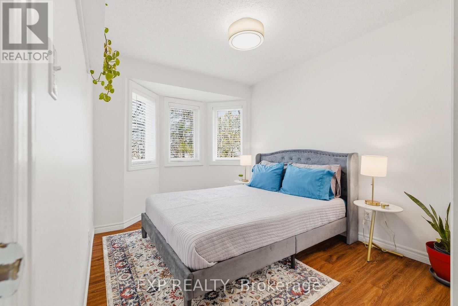 31 - 245 BISHOP STREET SOUTH Image 18