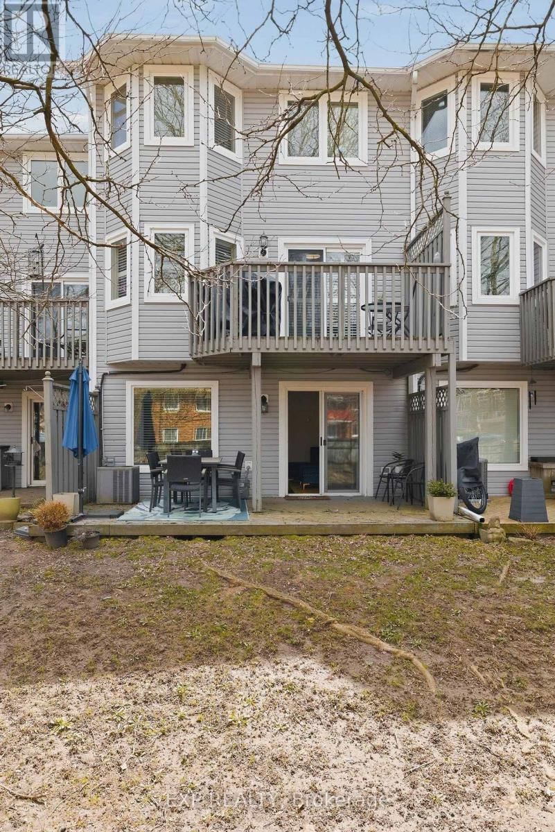 31 - 245 BISHOP STREET SOUTH Image 26