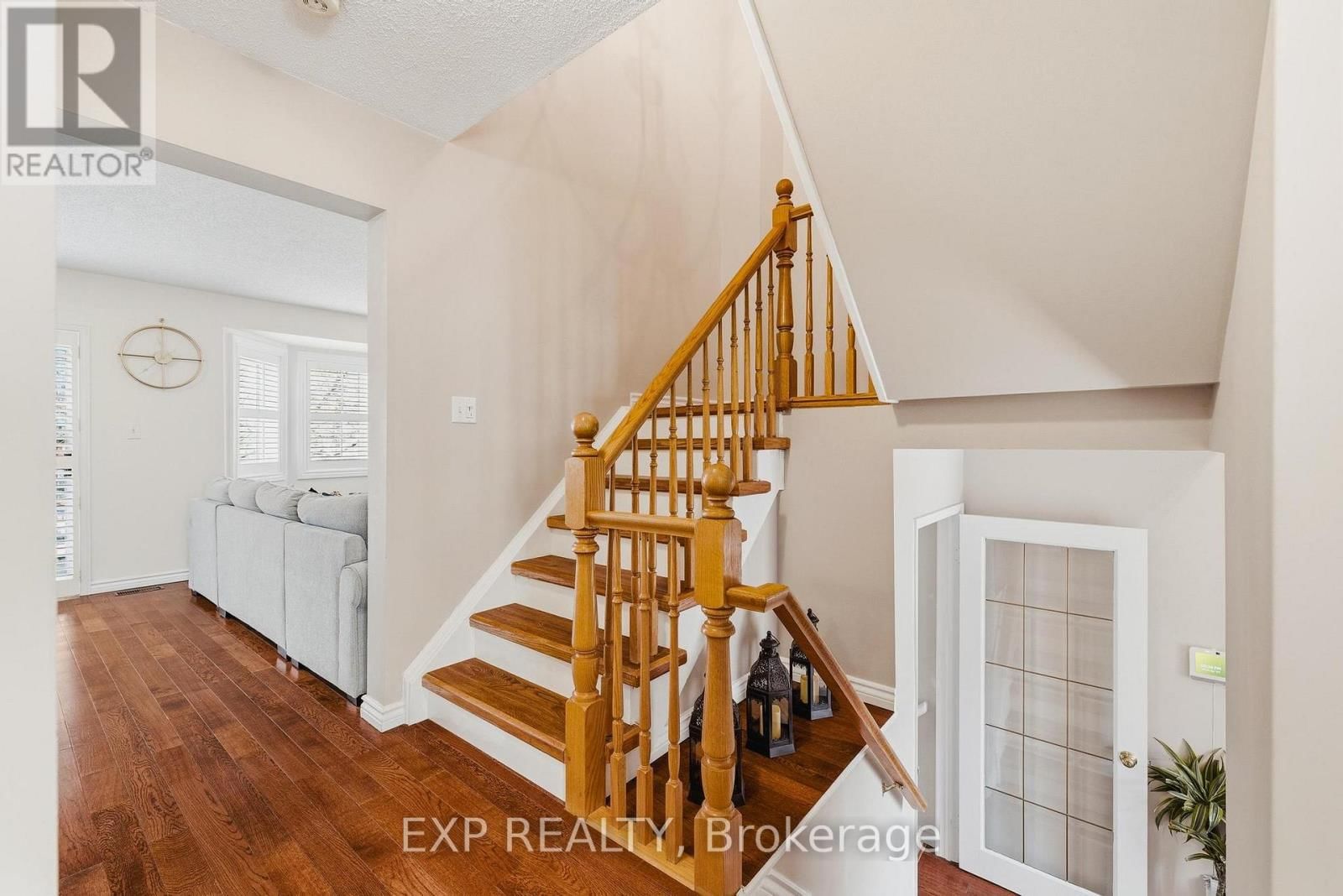 31 - 245 BISHOP STREET SOUTH Image 3