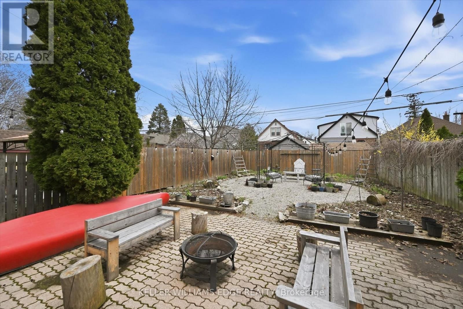 153 GRAHAM AVENUE SOUTH Image 30