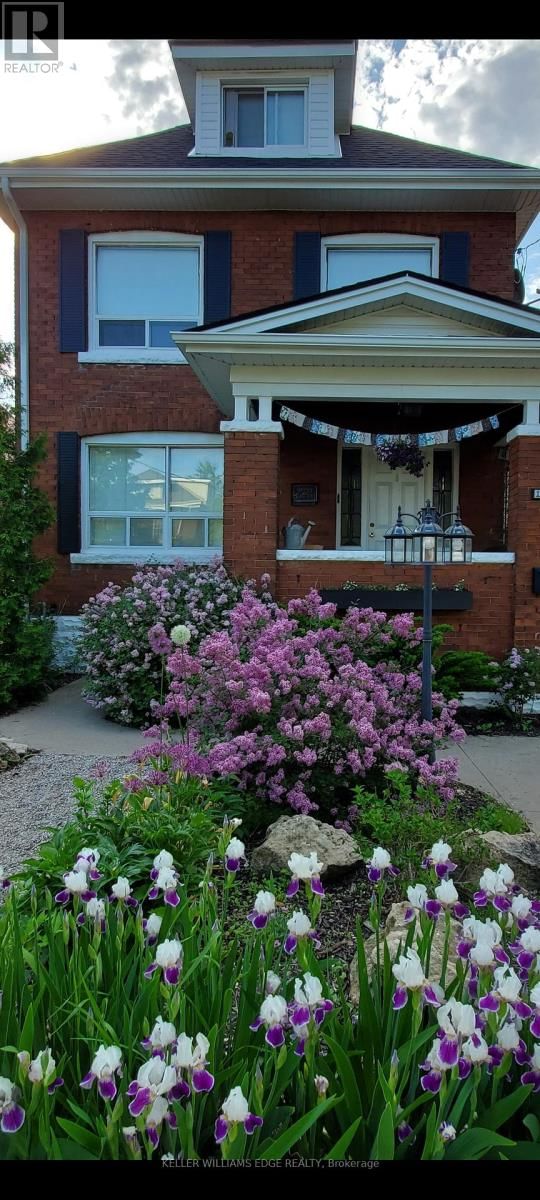 153 GRAHAM AVENUE SOUTH Image 37