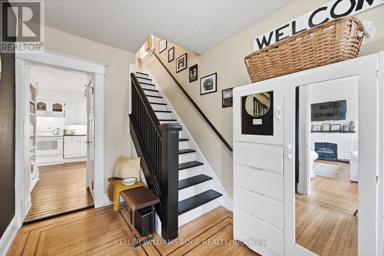 153 GRAHAM AVENUE SOUTH Image 5