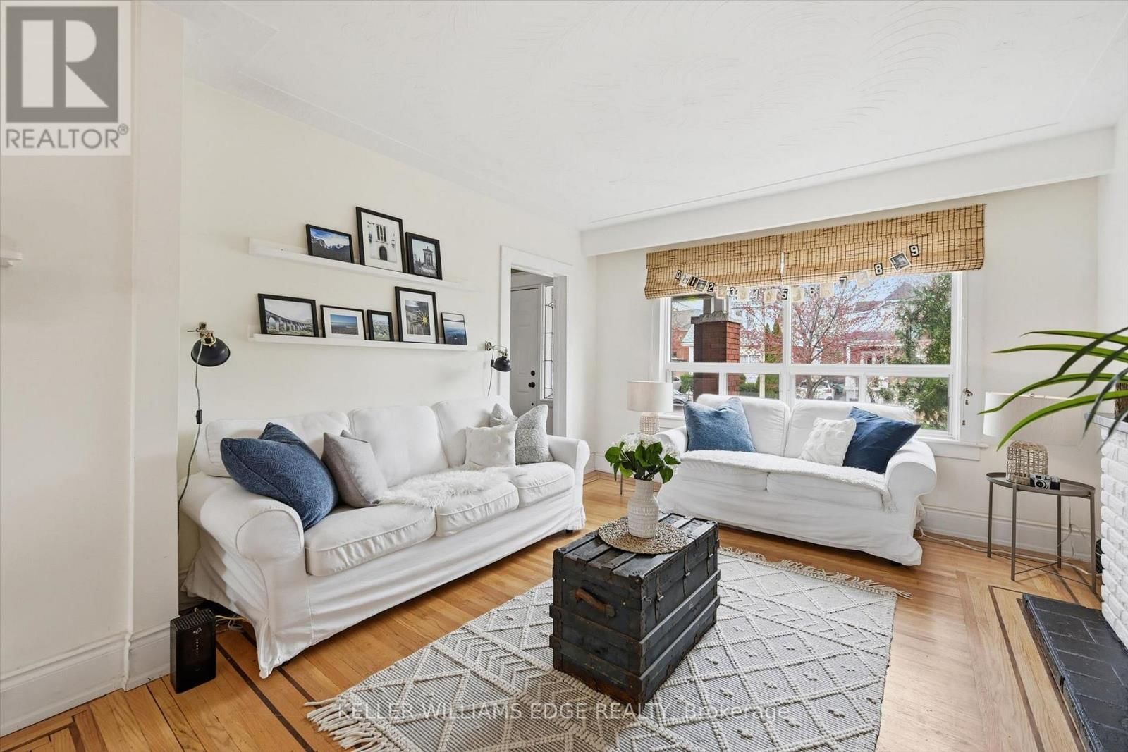 153 GRAHAM AVENUE SOUTH Image 7