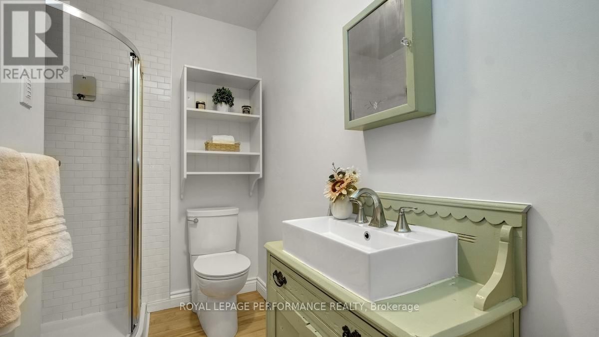 1638 ABBEY ROAD Image 25